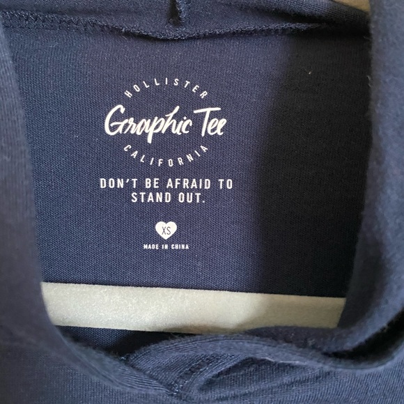 navy hollister cropped sweater - Picture 2 of 3